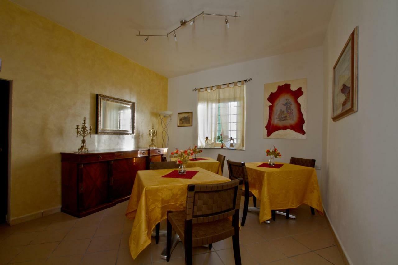 Bed and Breakfast Borgo Della Rocca Монтемурло Экстерьер фото