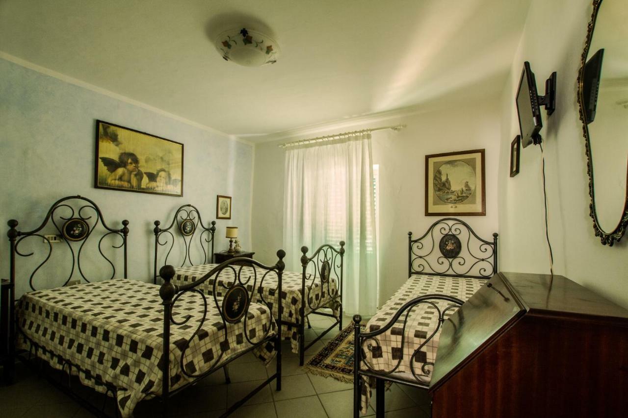 Bed and Breakfast Borgo Della Rocca Монтемурло Экстерьер фото