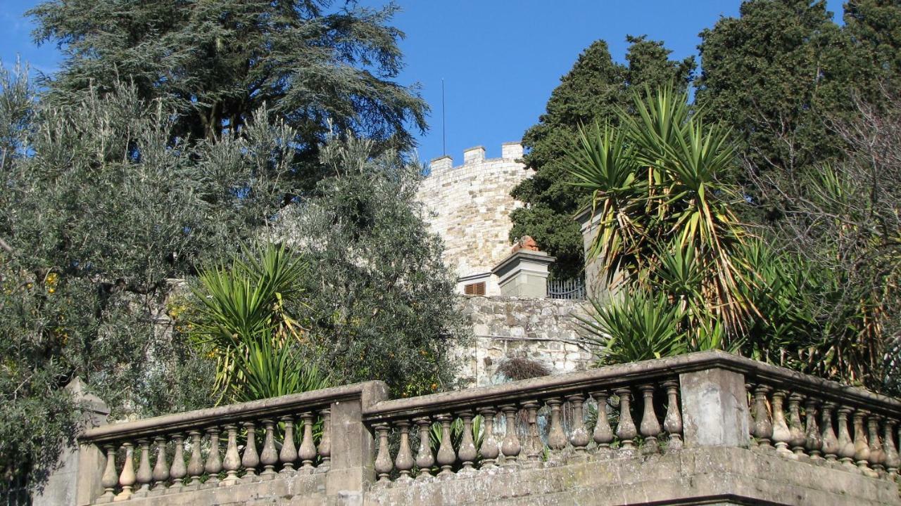 Bed and Breakfast Borgo Della Rocca Монтемурло Экстерьер фото
