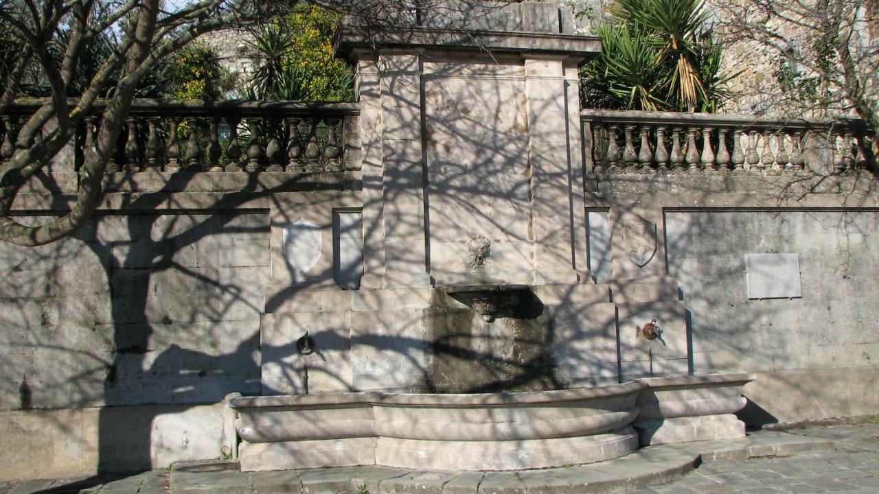 Bed and Breakfast Borgo Della Rocca Монтемурло Экстерьер фото