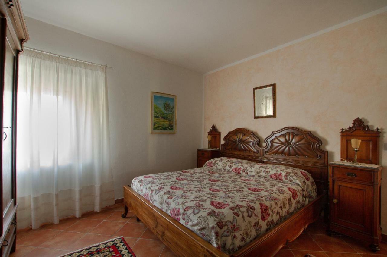 Bed and Breakfast Borgo Della Rocca Монтемурло Экстерьер фото
